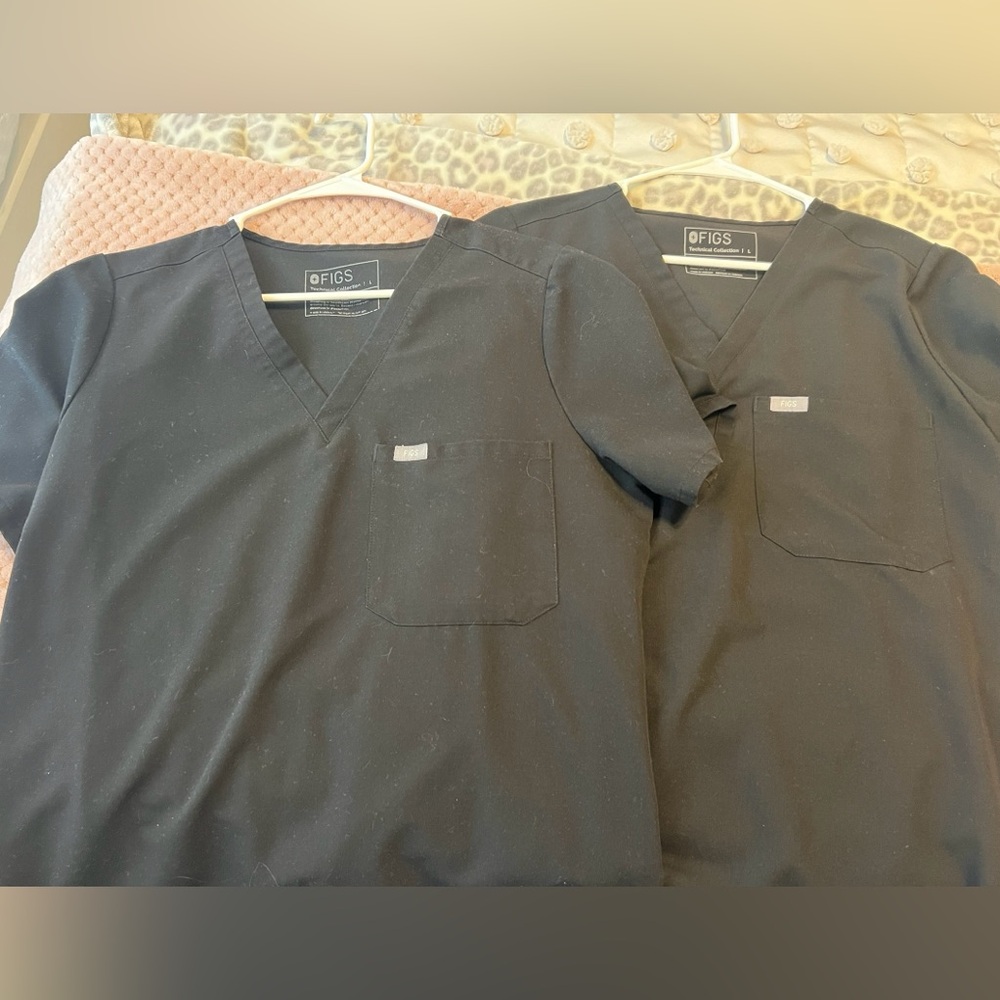 Black Figs Scrub Tops